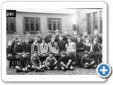 Fortrose Academy class. "Major" Bain, Charlie Cameron, Donnie MacDonald, Patty Cameron, Albert Hay, Ian MacLeod, Noel MacGregor, James McKenzie.  Peggy Wilson, Cauldie Mann, Bella Williamson, Mary Fraser, Amy Forbes, Dorothy Phillips, Hamish MacKenzie.   Donny Mackenzie, Kenneth Grigor, Sandy Young, Allan Macleod